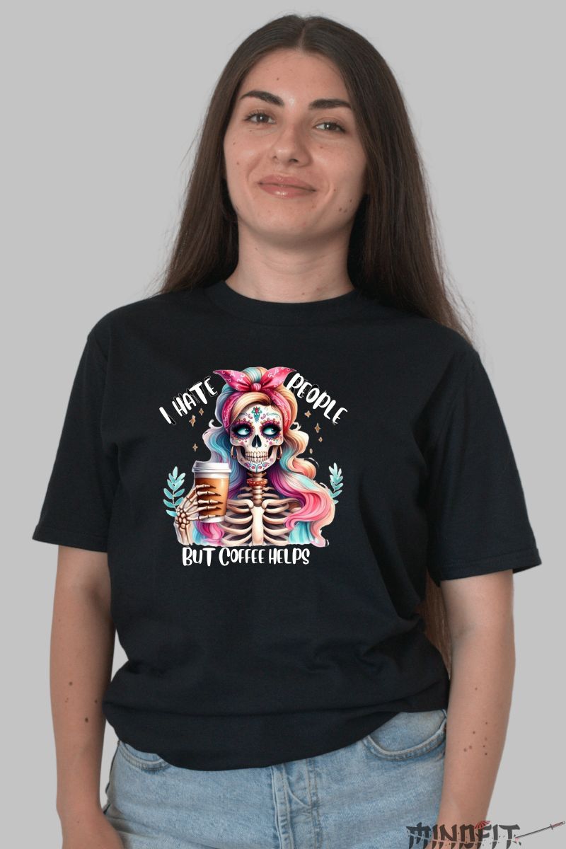 Tricou cu Aplicatii "Coffee Helps" dama negru fata