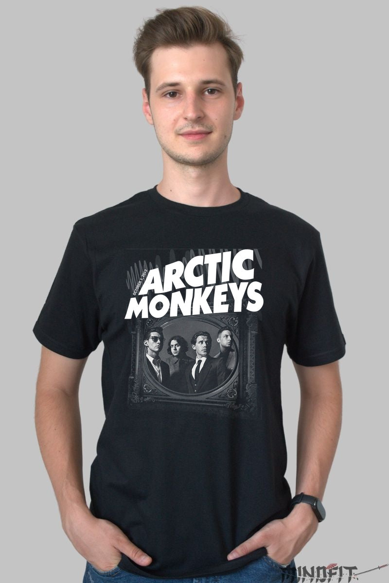 Tricou Arctic Monkeys - Portret Retro in Alb-Negru barbat negru