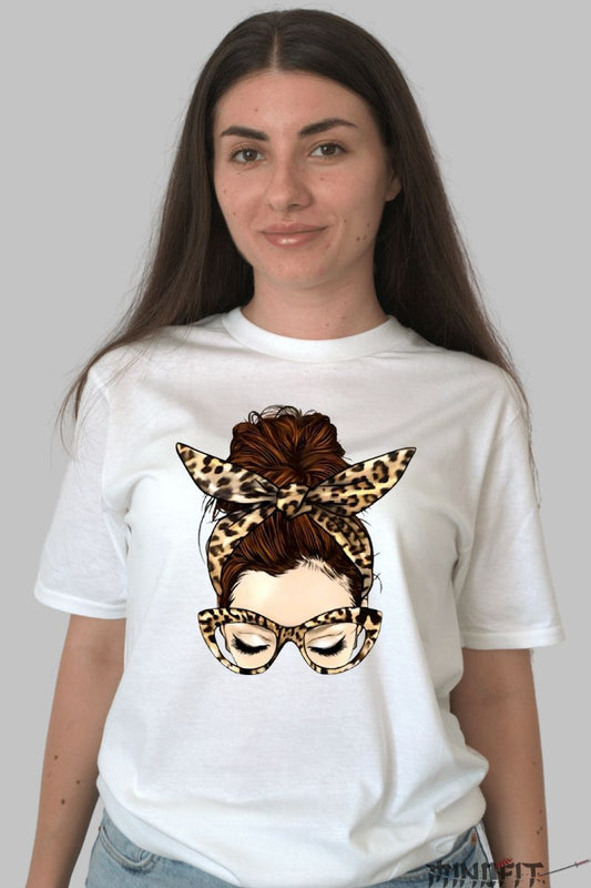 Tricou Aplicatii Fata cu Ochelari dama alb fata