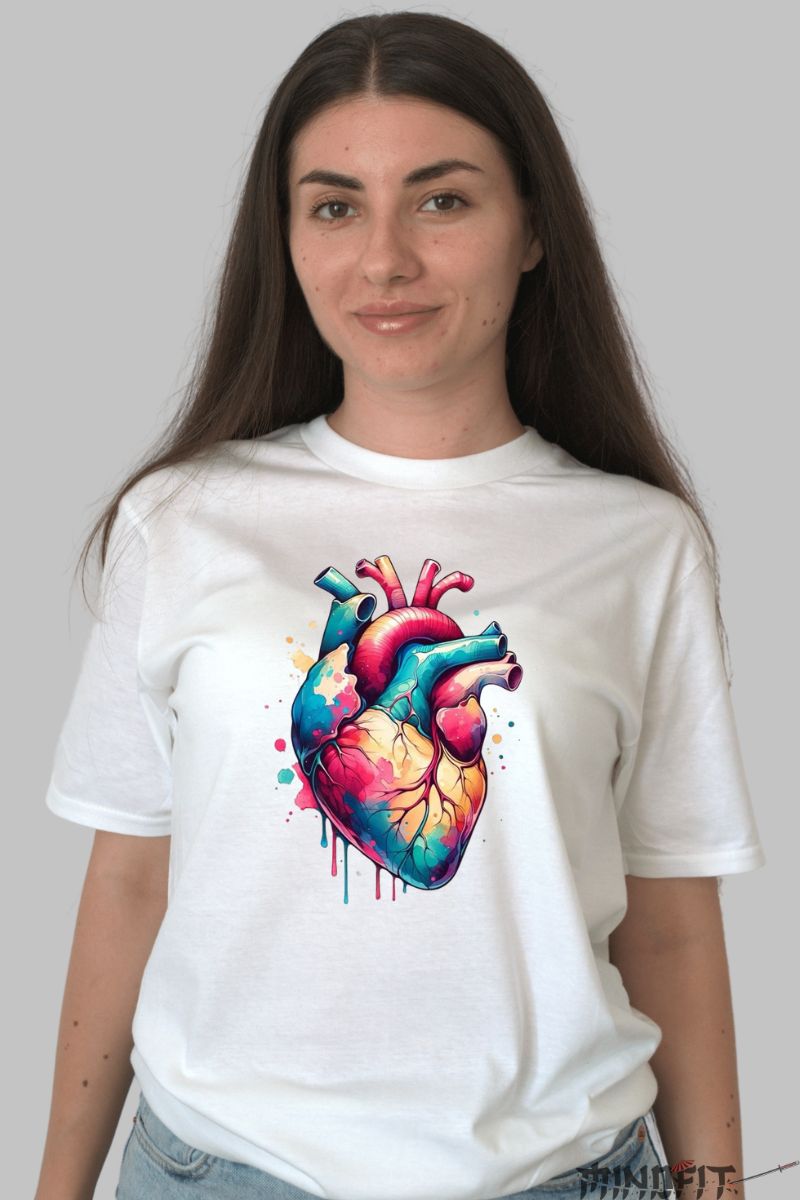 Tricou cu Inima Colorata dama alb fata