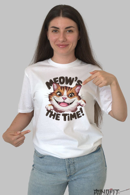 Tricou cu Pisica Fericita "Meow's The Time!" dama alb fata