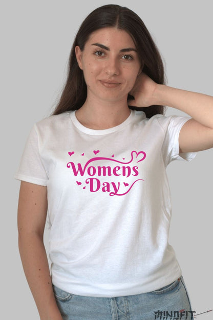 Tricou 8 Martie - Womens Day Roz Cu Inimi Dama Alb