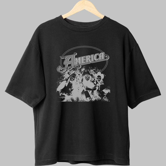 Tricou America Legend - Black & White Retro Vibe fata negru