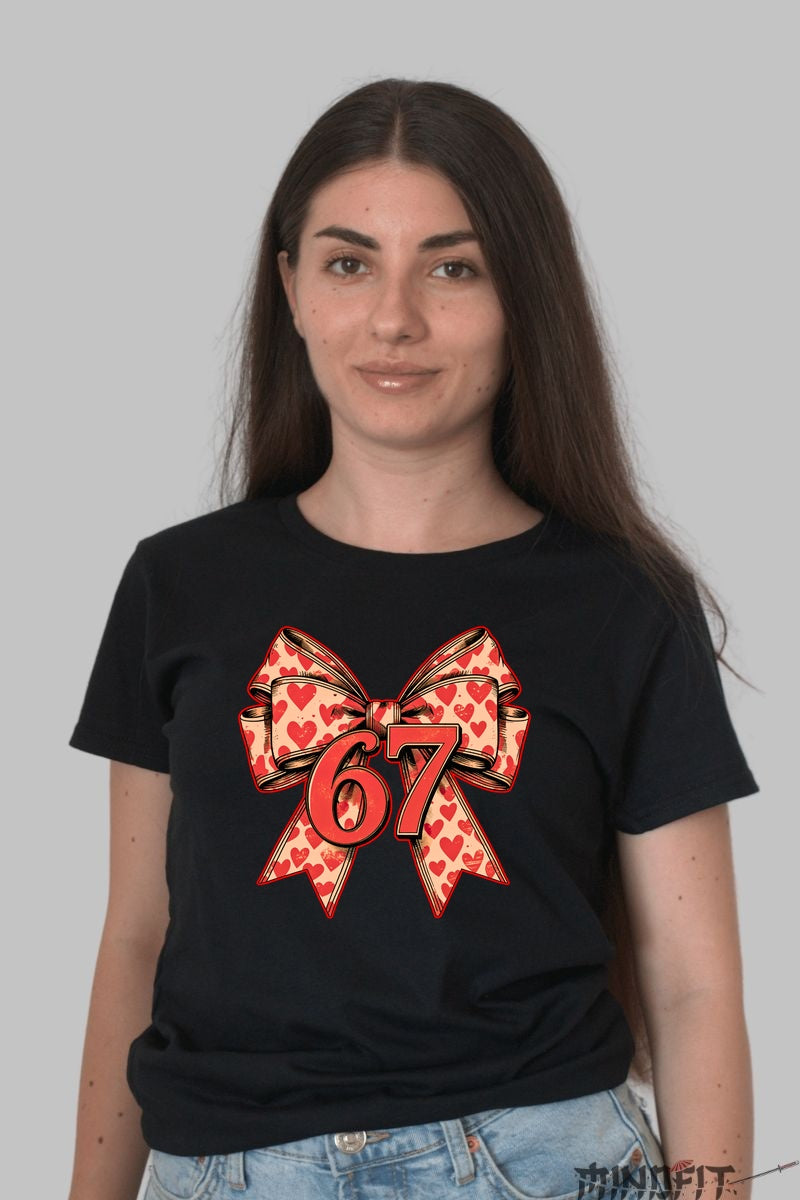 Tricou Cadou Aniversar - Fundita Cu Inimi si Numarul 67 dama negru