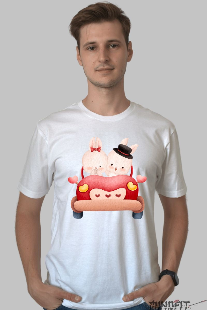Tricou Cuplu Iepurasi In Masina Barbat Alb