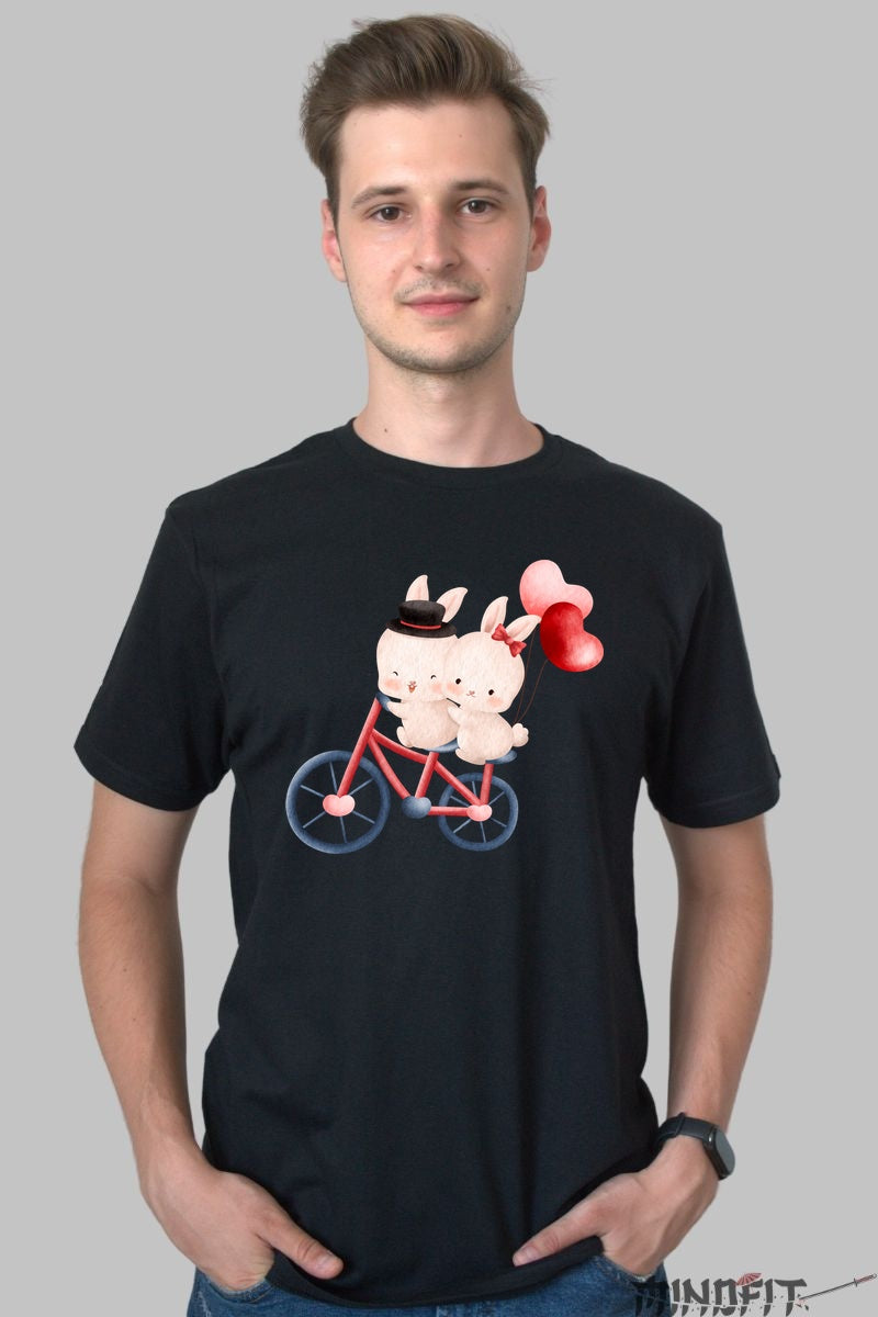 Tricou Cuplu Iepurasi Pe Bicicleta - Dragoste Pe Doua Roti Barbat Negru