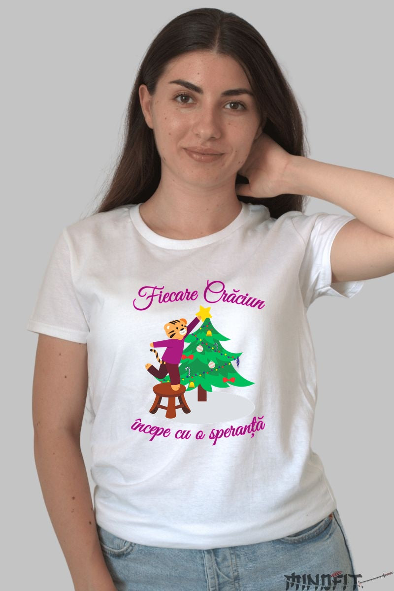 Tricou De Craciun - Fiecare Craciun Incepe Cu O Speranta dama alb
