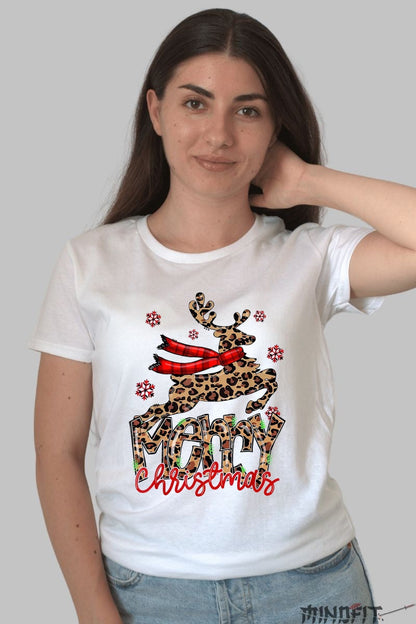 Tricou De Craciun - Ren Leopard Cu Esarfa Rosie dama alb