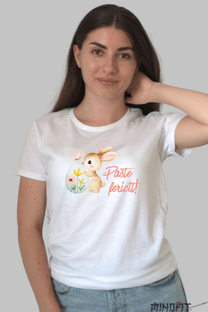 Tricou Paste Fericit - Iepuras Jucaus Cu Ou Si Fluture Dama Alb