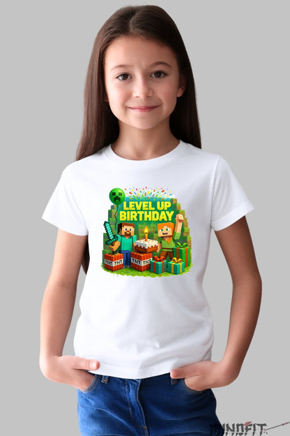 Tricou Pixel Level Up - Model Aniversar Epic fata alb