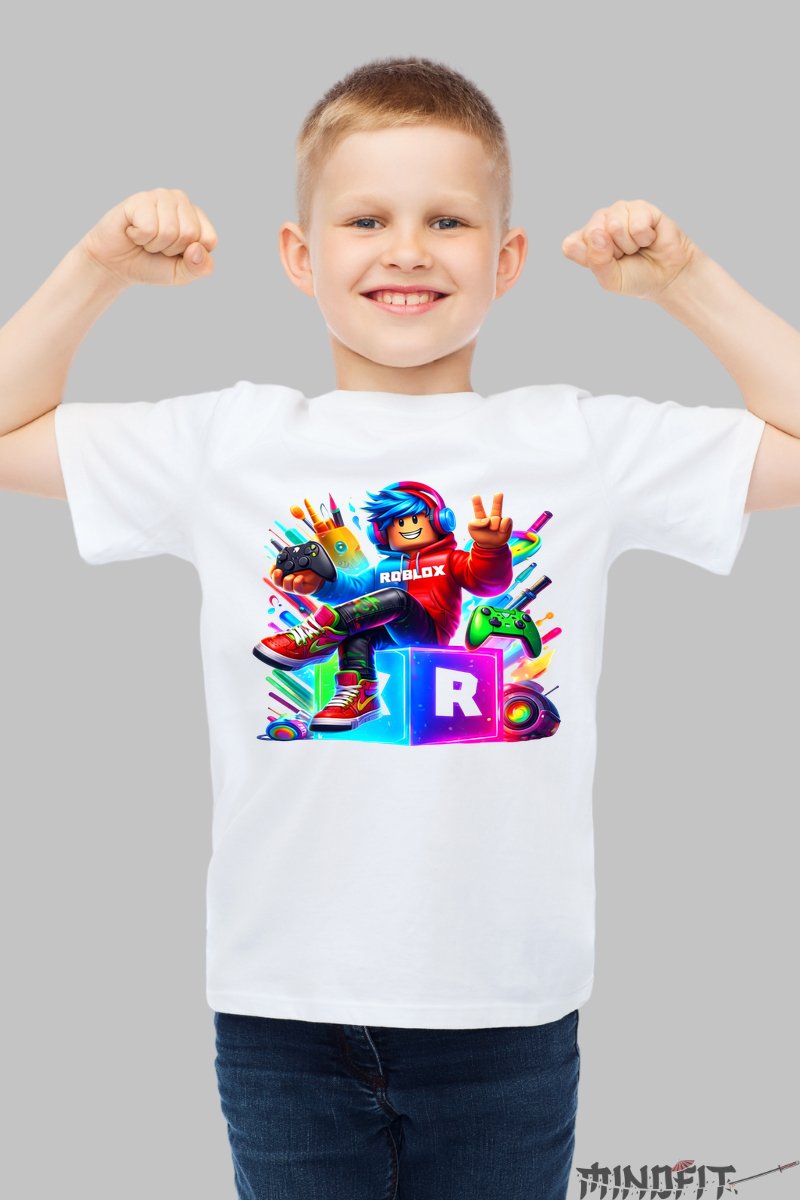 Tricou Roblox cu Gamer Vibrant - Aventuri dinamice baiat alb