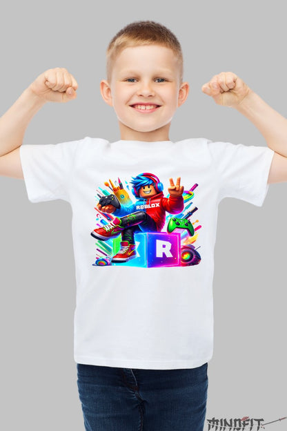 Tricou Roblox cu Gamer Vibrant - Aventuri dinamice baiat alb